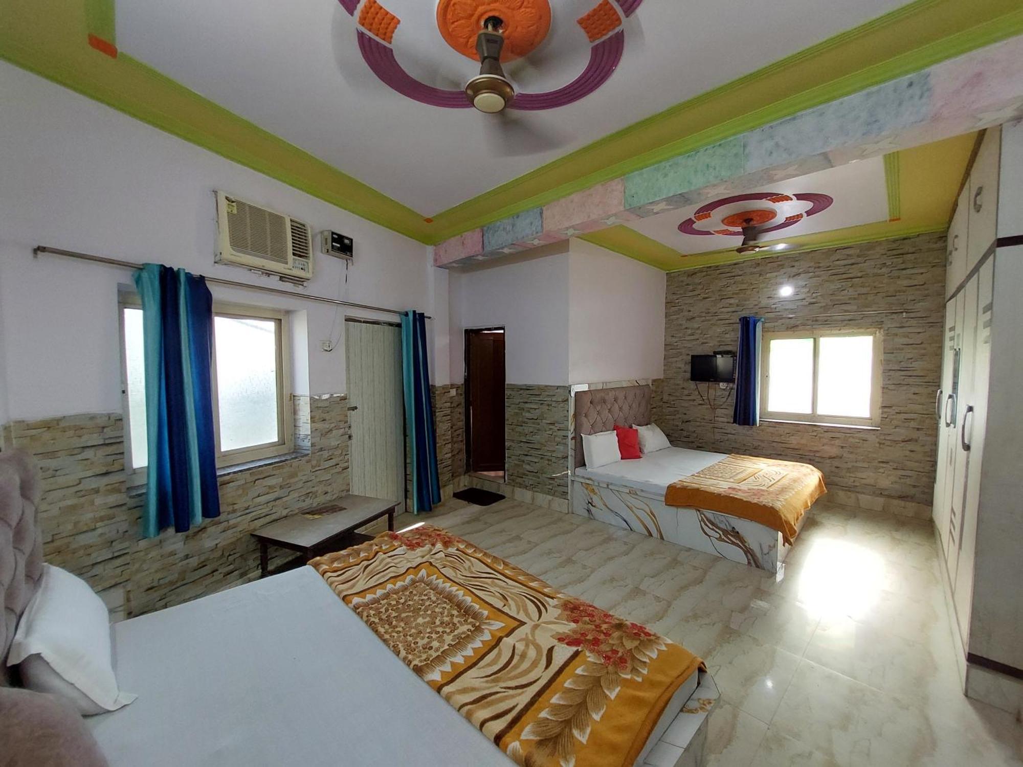 New Darshika Guest house *